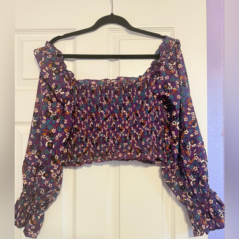 Band Of The Free Agathe Purple cropped top size medium